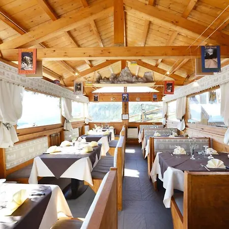 Bed & Breakfast De Charme Jour Et Nuit Torgnon