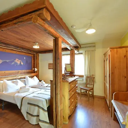 De Charme Jour Et Nuit Bed & Breakfast *