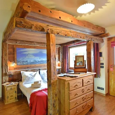 De Charme Jour Et Nuit Bed and Breakfast Torgnon