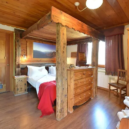 De Charme Jour Et Nuit Bed & Breakfast