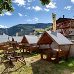 De Charme Jour Et Nuit Bed and Breakfast 4*