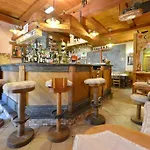 De Charme Jour Et Nuit Bed & Breakfast 4*