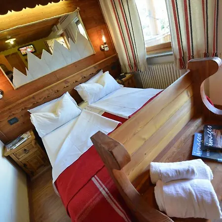 De Charme Jour Et Nuit Oda ve Kahvaltı