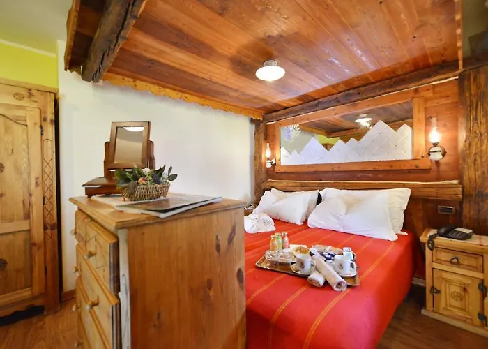 De Charme Jour Et Nuit 4* Torgnon